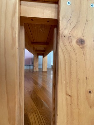 Banco de madera maciza de Pino casi nuevo