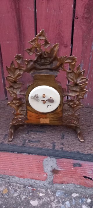 Reloj de cuerda antiguo Micro