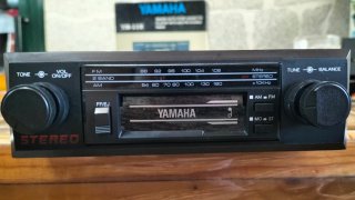 Radio Cassette Yamaha YM-110