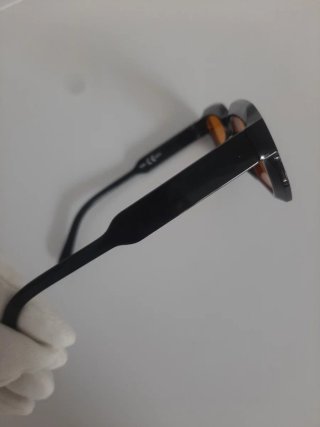 Gafas de sol cuadradas naranjas