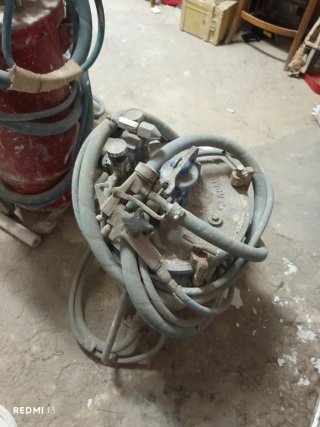 Lote  máquinas de pintar y compresores