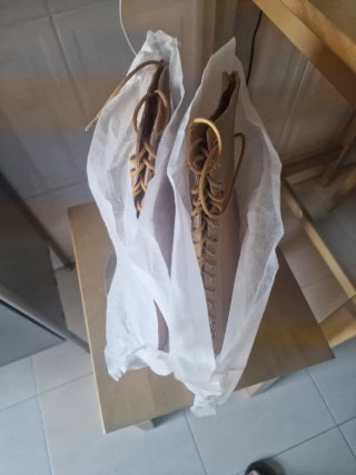 Botín Tacón Beige con Cordones