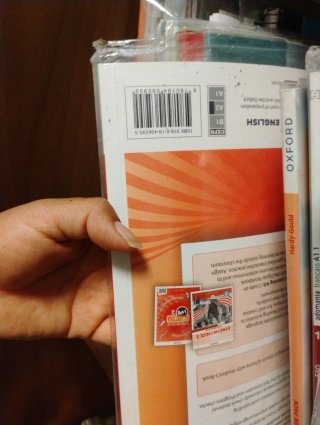 Libro de texto escolar  De 1 de la ESO Del colegio