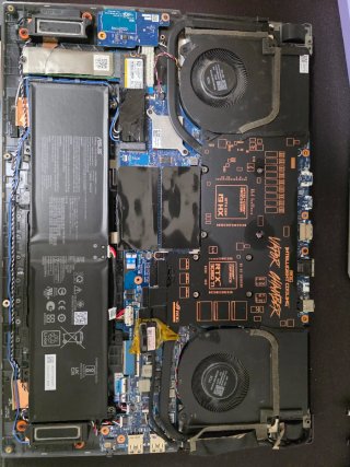 Peças Rog Strix 17 SE i9-12950HX / RTX 3080 Ti