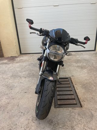 Ducati Monster 696 Negra 2010