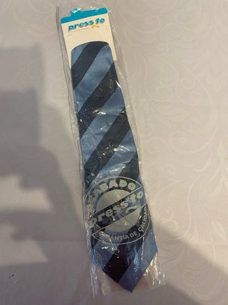 Corbata de seda azul