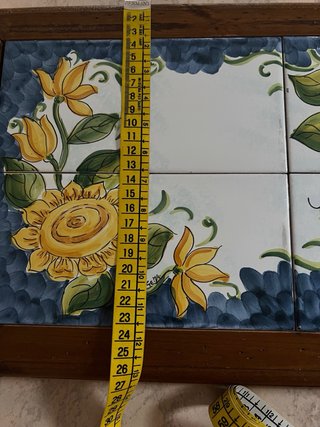 Vassoio vintage in legno con piastrelle ceramicace