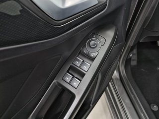 Ford Focus 1.0 Ecoboost MHEV 114kW ST-Line Auto