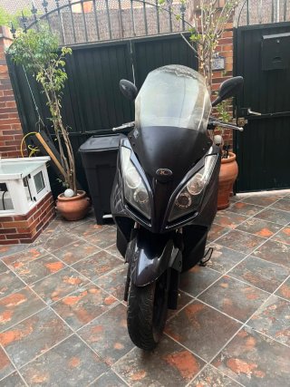 Moto Kymco Super Dink 300i