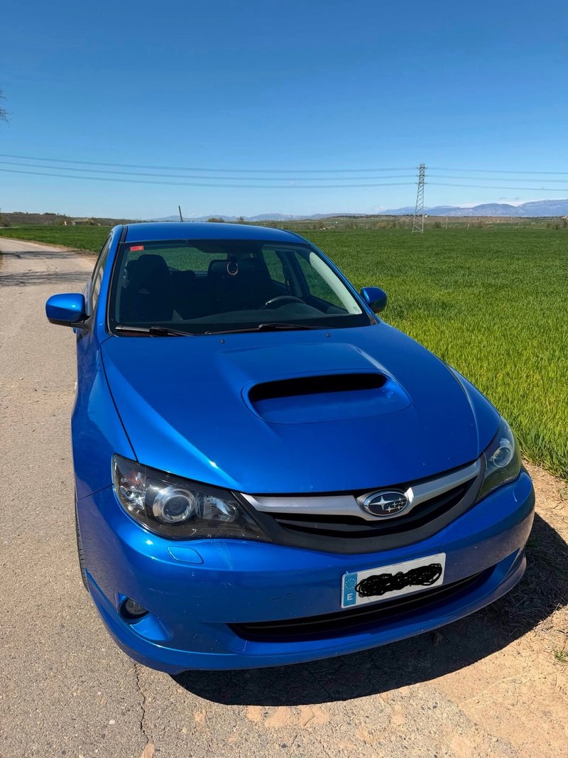 Subaru Impreza 2010 - foto 1