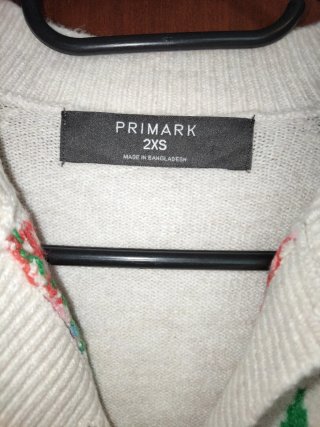 Chaqueta de punto con estampado navideño