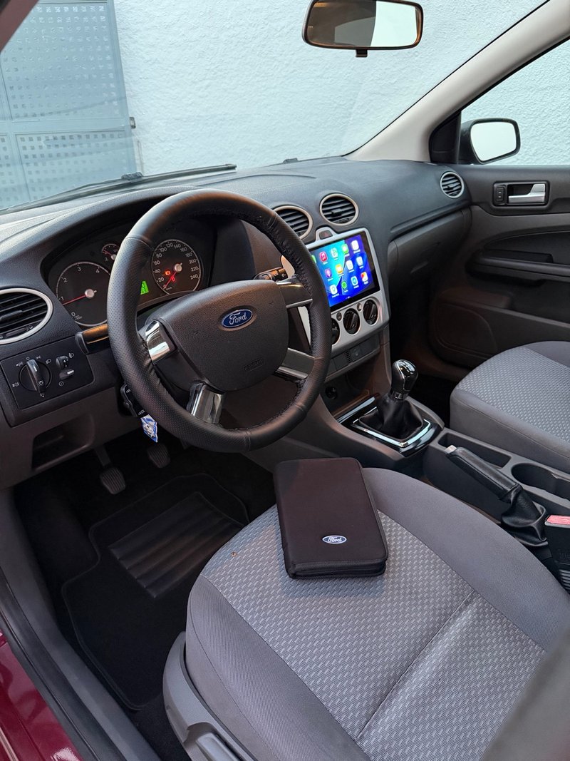 Ford Focus 2006 - foto 1