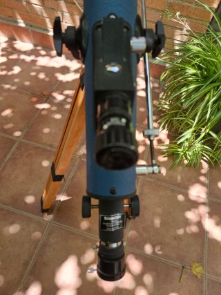 Telescopio Lumina con trípode