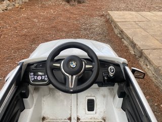 Coche eléctrico infantil BMW X5 M