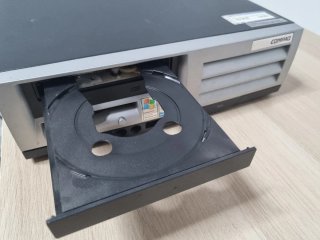 Ordenador retro Compaq EVO D510 + Monitor + teclad