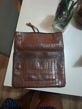 Bolso de mano marrón/granatillo efecto piel