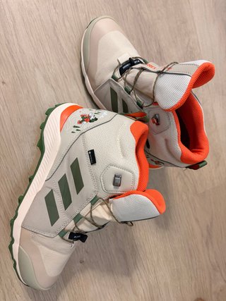Zapatillas montaña niño Adidas Gore-Tex