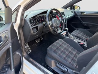 Volkswagen Golf GTI Performance