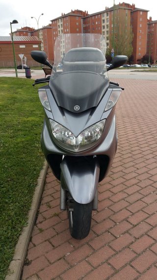 Yamaha Majesty 400 Gris