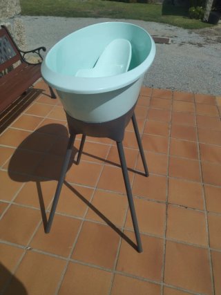 Bañera para bebé con soporte