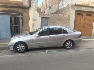 Mercedes-Benz Clase C 2001