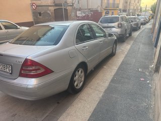 Mercedes-Benz Clase C 2001