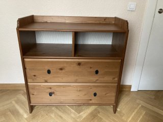 Mueble de almacenaje de madera
