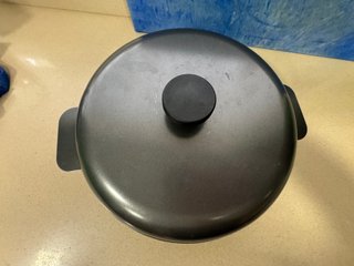 Horno Omnia Crivit para caravana