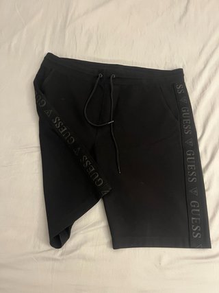 Pantalones Cortos Guess