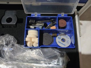 Estuche y Dremel 4000 platinium