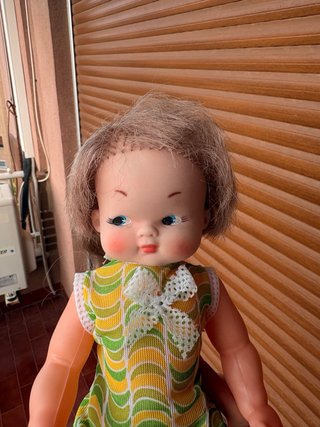 Muñeca antigua vintage Famosa