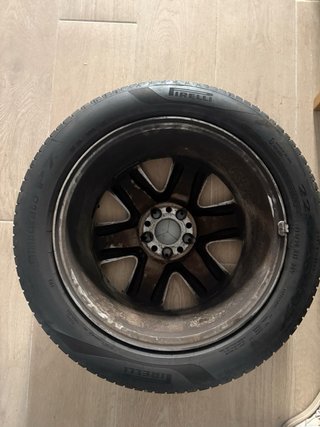4 Llantas Originales con Neumáticos