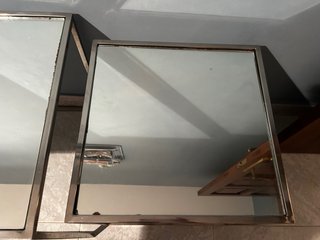 Juego 2 mesas auxiliares Zara Home cristal y metal