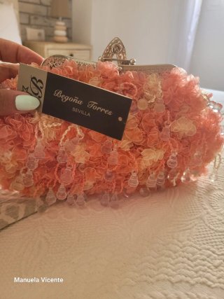 Bolso de fiesta con abalorios