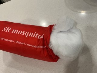 Mosquitera SR 2x2m Poliéster Roja