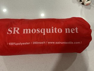 Mosquitera SR 2x2m Poliéster Roja