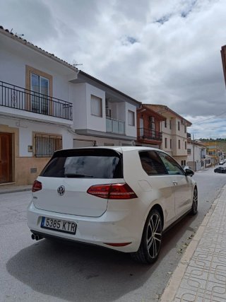 Volkswagen Golf 2015