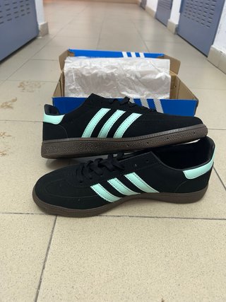 Zapatillas Adidas Spezial Negras y Verdes