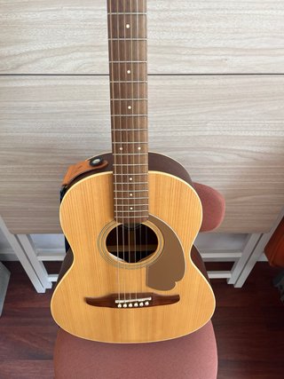 Guitarra Fender Sonoran Mini + Funda