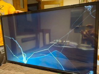 Televisor Toshiba Negro 32" para piezas