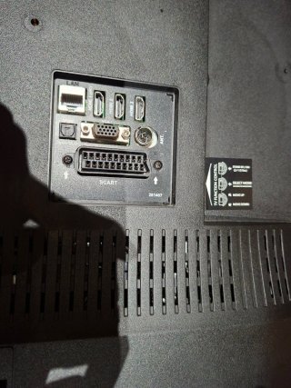 Televisor Toshiba Negro 32" para piezas