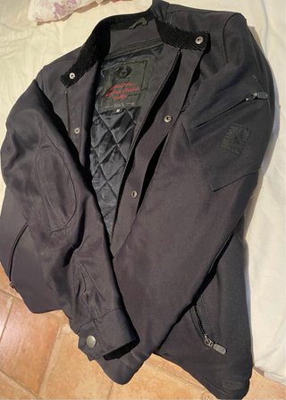 Cazadora Belstaff Negra
