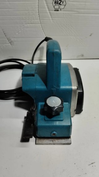 Cepillo Eléctrico Makita N1923B