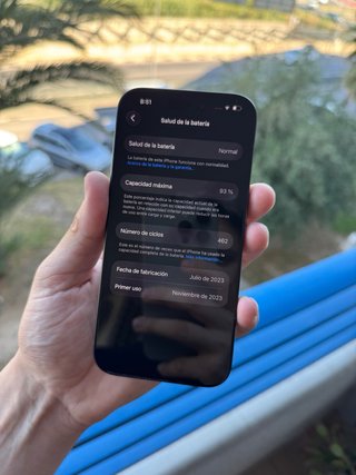 iPhone 15 Pro - 93% Batería
