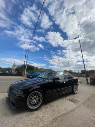 BMW e36 328i