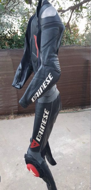 Mono de moto Dainese talla 48