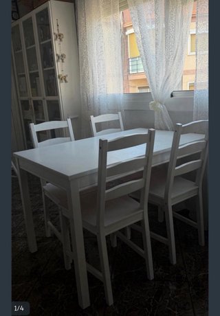 Mesa de comedor de madera maciza