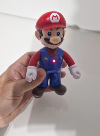 Super Mario Bros figura tipo "Bootleg" Con luz Led