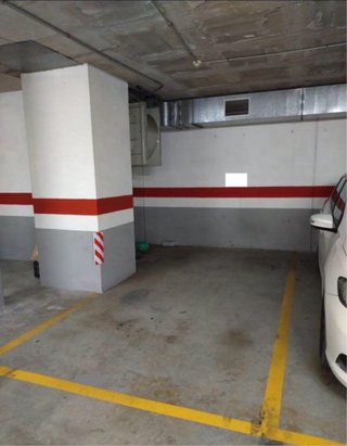 SE ALQUILA PLAZA DE PARKING EN MOLLET DEL VALLÉS