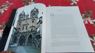Libro Arte Românica em Portugal Lúcia Rosas + Mapa